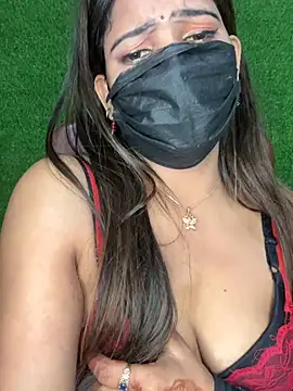 SEXY-SIMI-BHABI online show from April 7, 9:15 pm