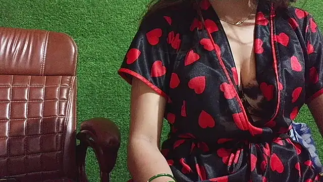 SEXY-SIMI-BHABI online show from May 14, 11:17 am