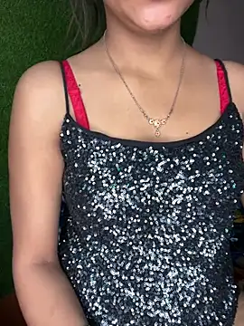 SEXY-SIMI-BHABI online show from May 18, 3:24 am
