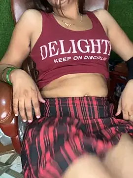 SEXY-SIMI-BHABI online show from May 18, 5:19 pm