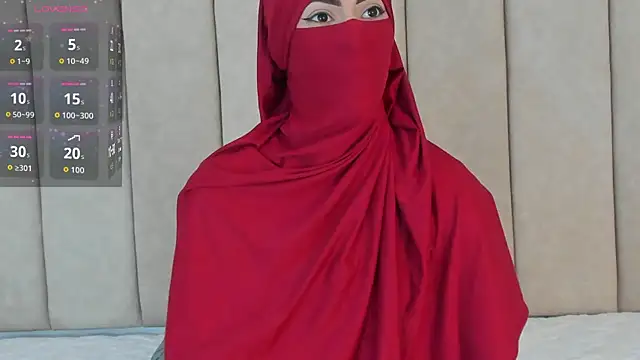  Zahiira  online show from November 8, 11:54 am