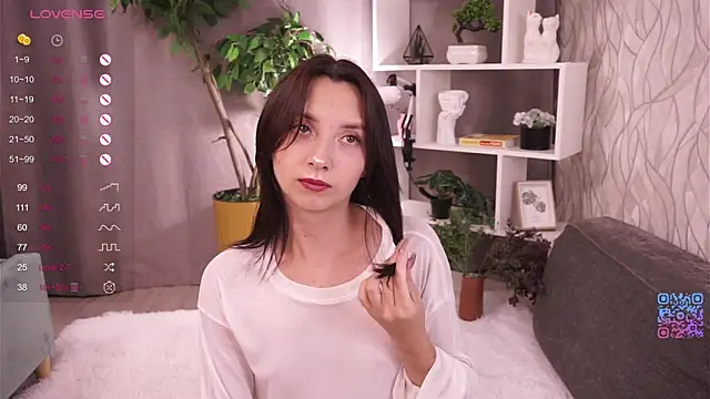 Snapshot of DaisyBlaze chatting on September 26, 4:33 pm DaisyBlaze online show from September 26, 4:33 pm