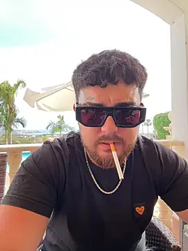 Snapshot of MrSavagexx chatting on April 16, 1:12 pm MrSavagexx online show from April 16, 1:12 pm