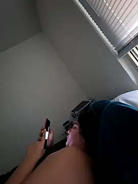 Snapshot of Chupapimunyano340 chatting on March 4, 12:00 pm Chupapimunyano340 online show from March 4, 12:00 pm