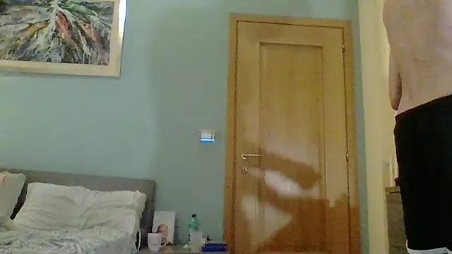 Snapshot of KalendaXL chatting on October 18, 10:49 am KalendaXL online show from October 18, 10:49 am