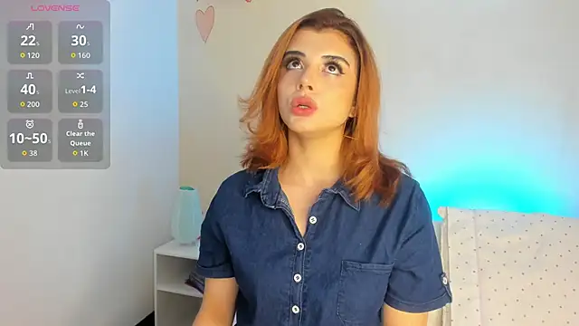 Snapshot of Katty__Rousse chatting on September 22, 9:17 pm Katty  Rousse online show from September 22, 9:17 pm