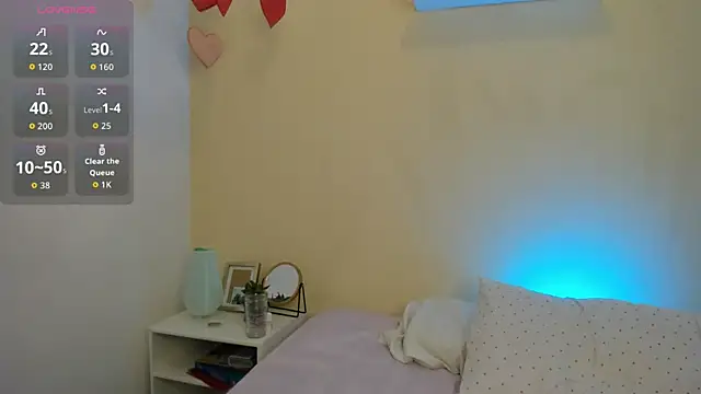 Snapshot of Katty__Rousse chatting on September 23, 8:12 pm Katty  Rousse online show from September 23, 8:12 pm