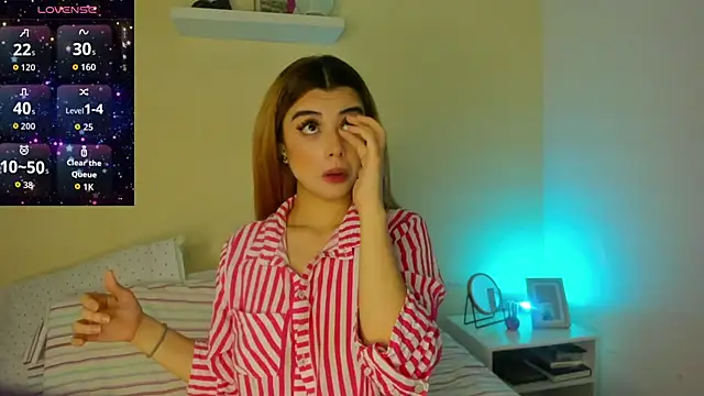 Snapshot of Katty__Rousse chatting on October 30, 10:54 pm Katty  Rousse online show from October 30, 10:54 pm