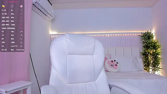 Alissa piee online show from March 19, 12:14 am