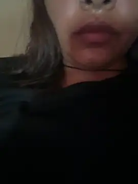 sexycristalh online show from May 29, 4:05 pm
