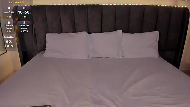 Sophie Smith19  online show from February 19, 2:02 pm