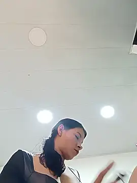 Snapshot of kim_lebanon chatting on January 14, 9:52 pm kim lebanon online show from January 14, 9:52 pm