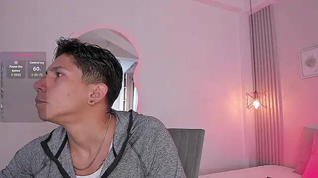 j deex online show from February 10, 3:49 pm