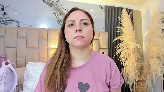 cloesummerr  online show from May 23, 12:20 pm