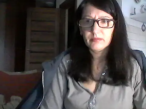 Elena48324 online show from February 1, 9:08 am