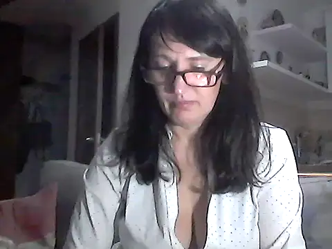 Elena48324 online show from March 13, 7:31 pm