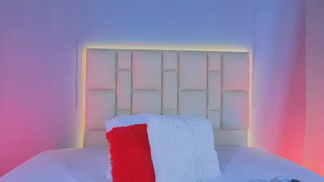 Zafiro  Brown online show from December 1, 12:21 pm