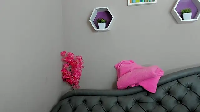 Dafne Mel online show from September 9, 12:26 pm