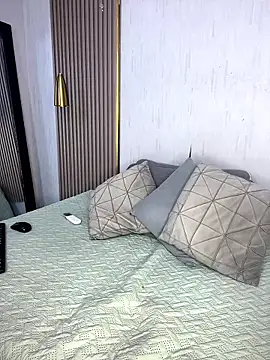 Snapshot of Skylar_Smith_ chatting on January 12, 1:16 pm Skylar Smith online show from January 12, 1:16 pm