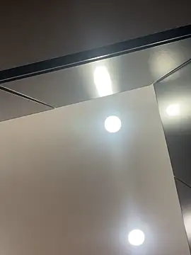 Snapshot of Skylar_Smith_ chatting on February 4, 12:11 pm Skylar Smith online show from February 4, 12:11 pm