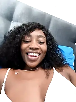 Snapshot of Skylar_Smith_ chatting on March 1, 9:39 pm Skylar Smith online show from March 1, 9:39 pm