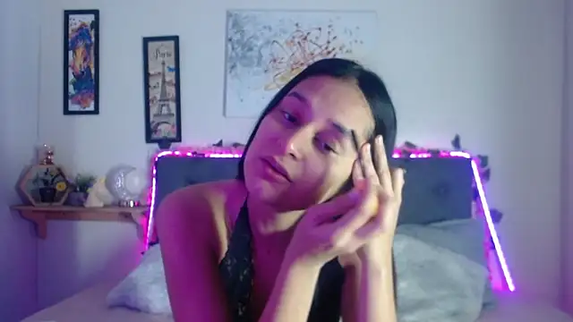 valentini villa online show from November 11, 8:20 pm