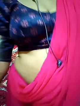 Snapshot of Tamil_Mohini chatting on February 18, 3:02 am Tamil Mohini online show from February 18, 3:02 am