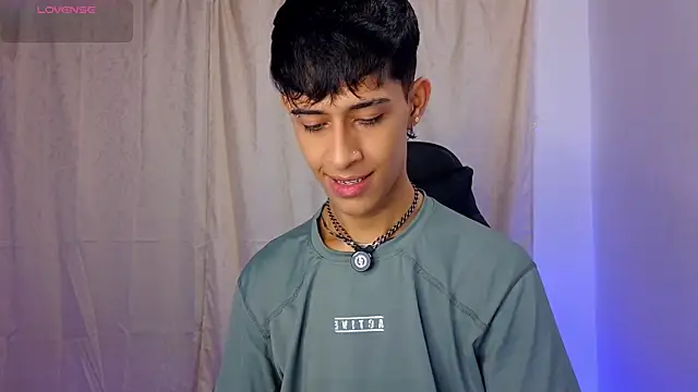 Danny cute 05 online show from March 31, 1:29 am