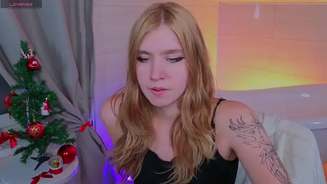 Iris Rain online show from December 15, 10:08 am