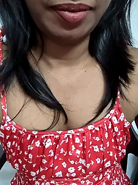 Snapshot of tamil_Aarathi chatting on October 23, 5:23 pm tamil Aarathi online show from October 23, 5:23 pm