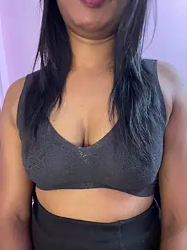 Snapshot of tamil_Aarathi chatting on February 27, 4:29 pm tamil Aarathi online show from February 27, 4:29 pm