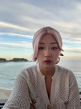 winter11 online show from November 10, 10:20 pm