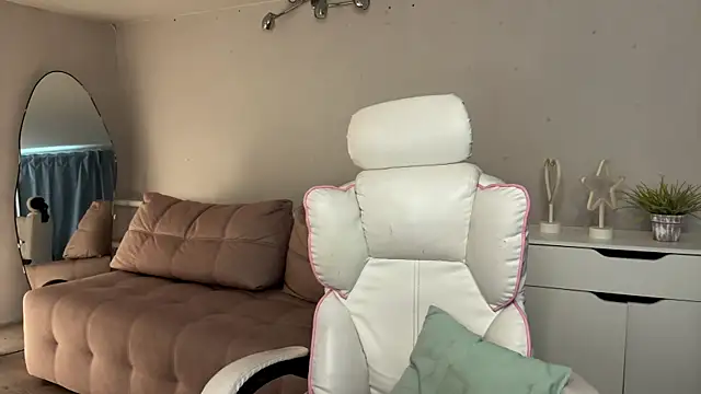 Snapshot of Sofia_Kenwood chatting on July 14, 10:21 am Sofia Kenwood online show from July 14, 10:21 am