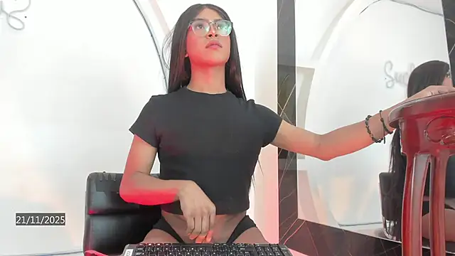 Vicky Hottman online show from November 22, 4:22 am