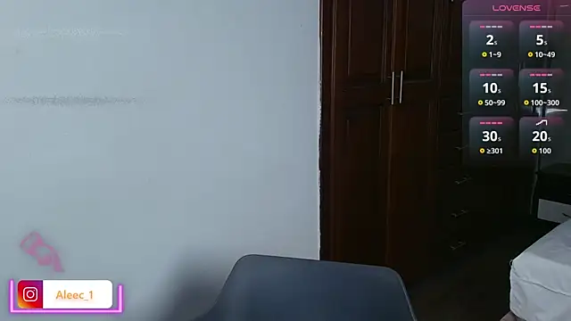 Aleecandrews online show from September 22, 7:16 pm