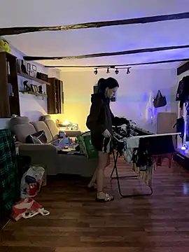 Seductively4 20 online show from January 15, 5:01 am