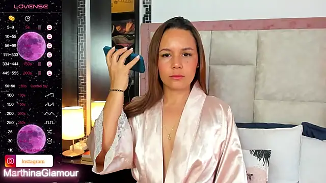 Marthina online show from September 28, 6:35 pm