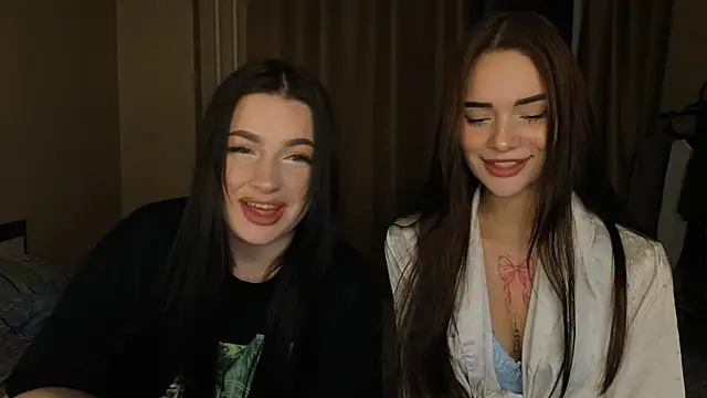 Snapshot of honey_____bunny chatting on September 12, 6:52 pm honey bunny online show from September 12, 6:52 pm