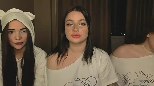 Snapshot of honey_____bunny chatting on September 29, 3:50 pm honey bunny online show from September 29, 3:50 pm