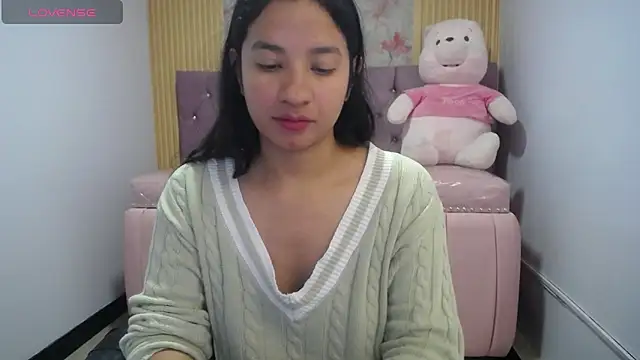 Snapshot of Irina_evans_s1 chatting on September 27, 4:01 pm Irina evans s1 online show from September 27, 4:01 pm