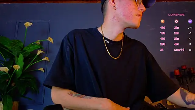 david huge online show from November 18, 1:33 am