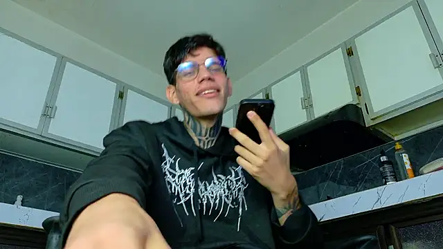 david huge online show from February 20, 3:36 am