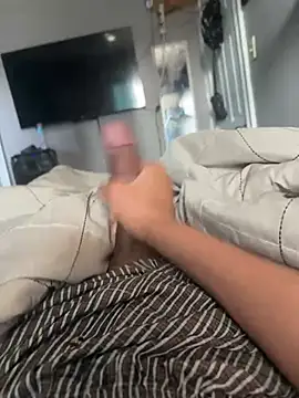 mikyng online show from March 11, 2:56 pm