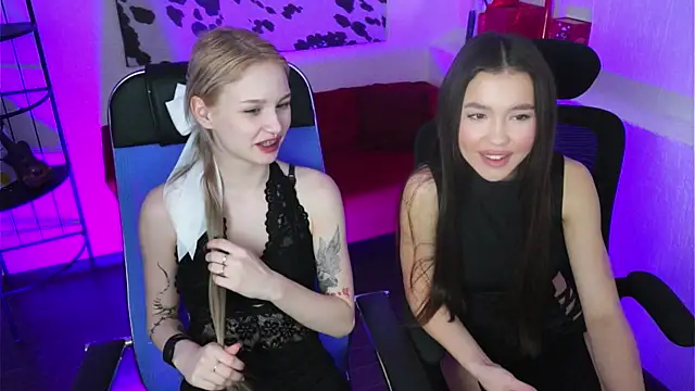 AvaDaviis online show from January 18, 10:41 am