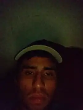 RSantilMorgt online show from July 16, 1:33 am