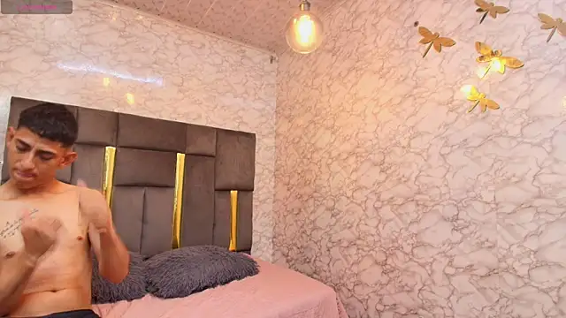 Liam and Barbie online show from October 16, 4:13 am