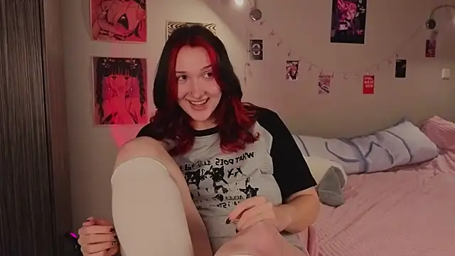 Snapshot of CrystalBlaze_ chatting on September 26, 9:52 pm CrystalBlaze  online show from September 26, 9:52 pm