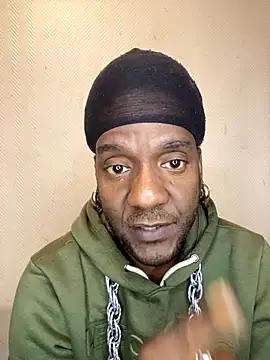 Snapshot of Kingdinyxxx chatting on October 13, 12:16 pm Kingdinyxxx online show from October 13, 12:16 pm