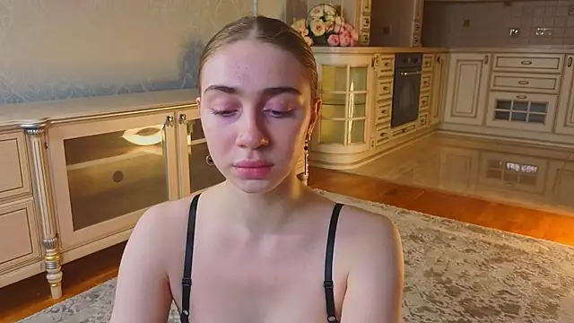 EadlinGillim online show from November 1, 4:58 am