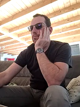 BrunJulienMetis online show from February 8, 2:53 pm